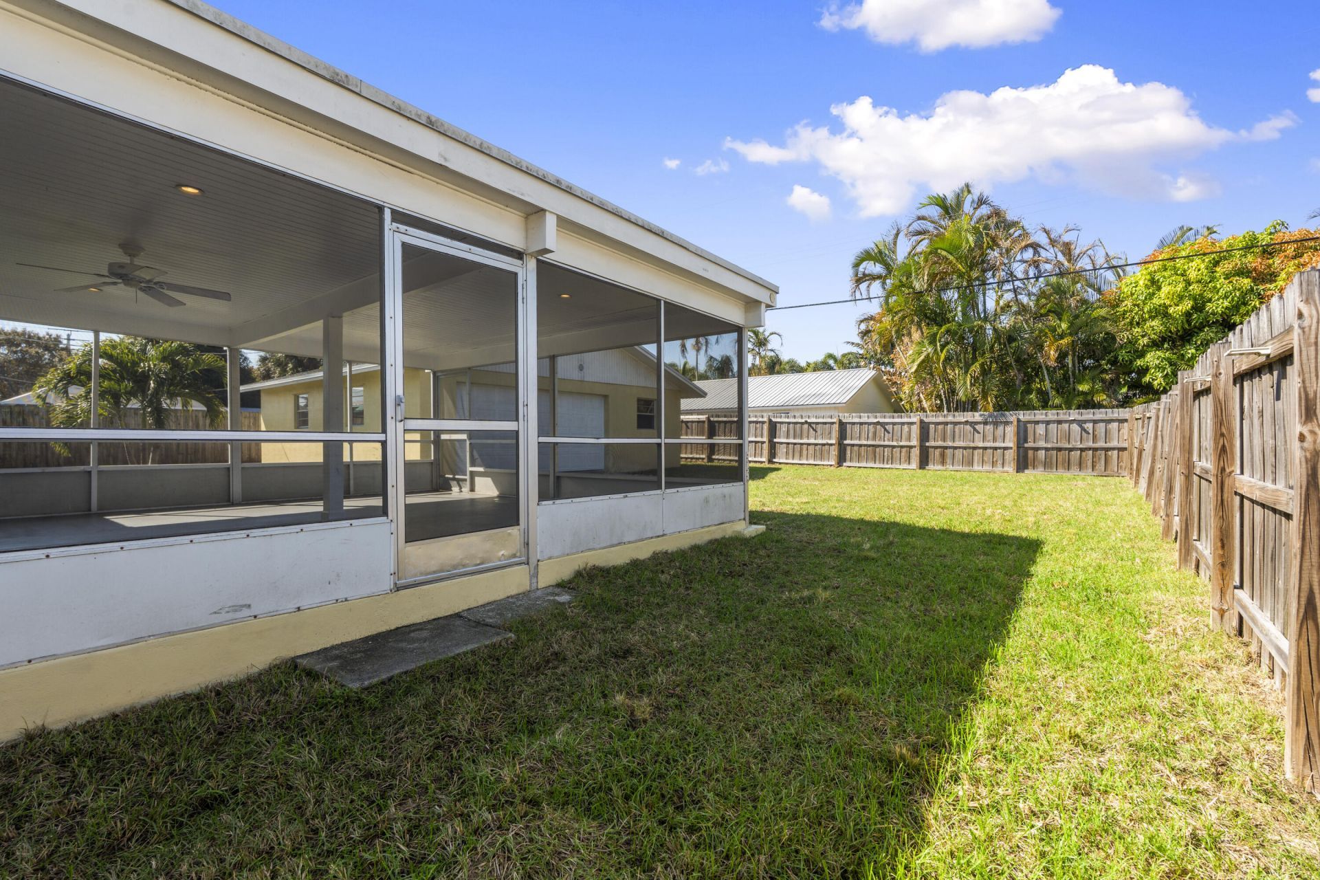 924 SE Dolphin Drive, Stuart, FL 34996 Photo