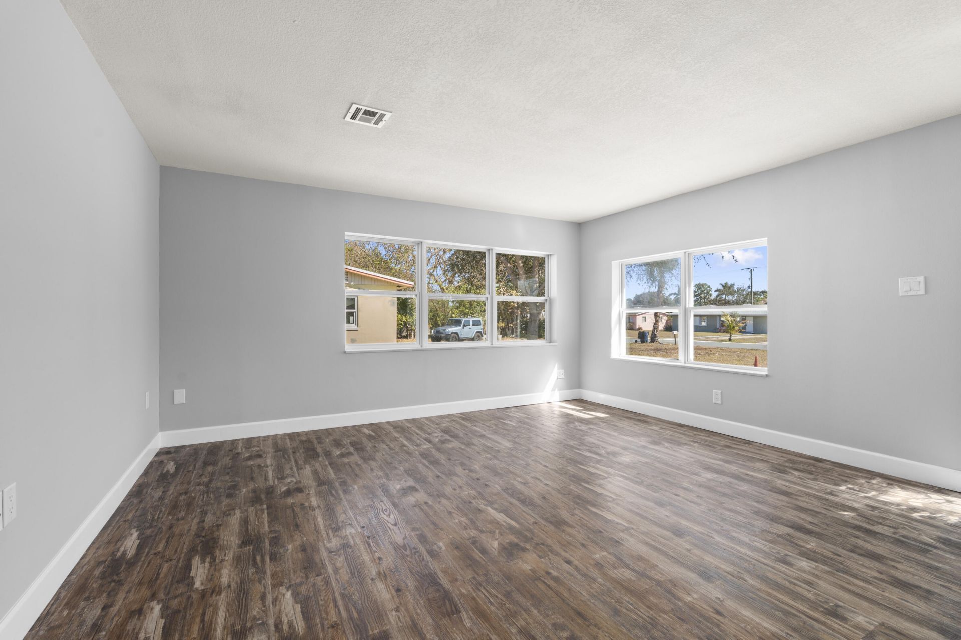 924 SE Dolphin Drive, Stuart, FL 34996 Photo