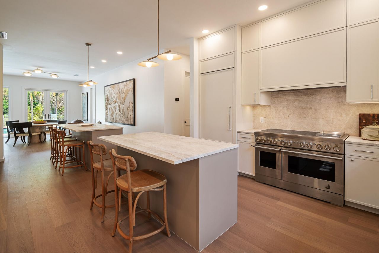 6371 SW 87th Terrace, Pinecrest, FL 33156 Photo