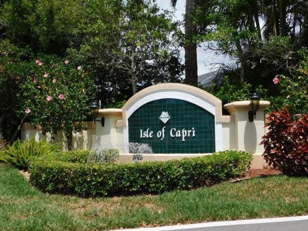 640 NW Venetto Court, Port St. Lucie, FL 34986