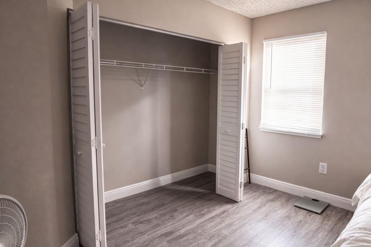 5065 Wiles Road, Unit 302, Coconut Creek, FL 33073 Photo