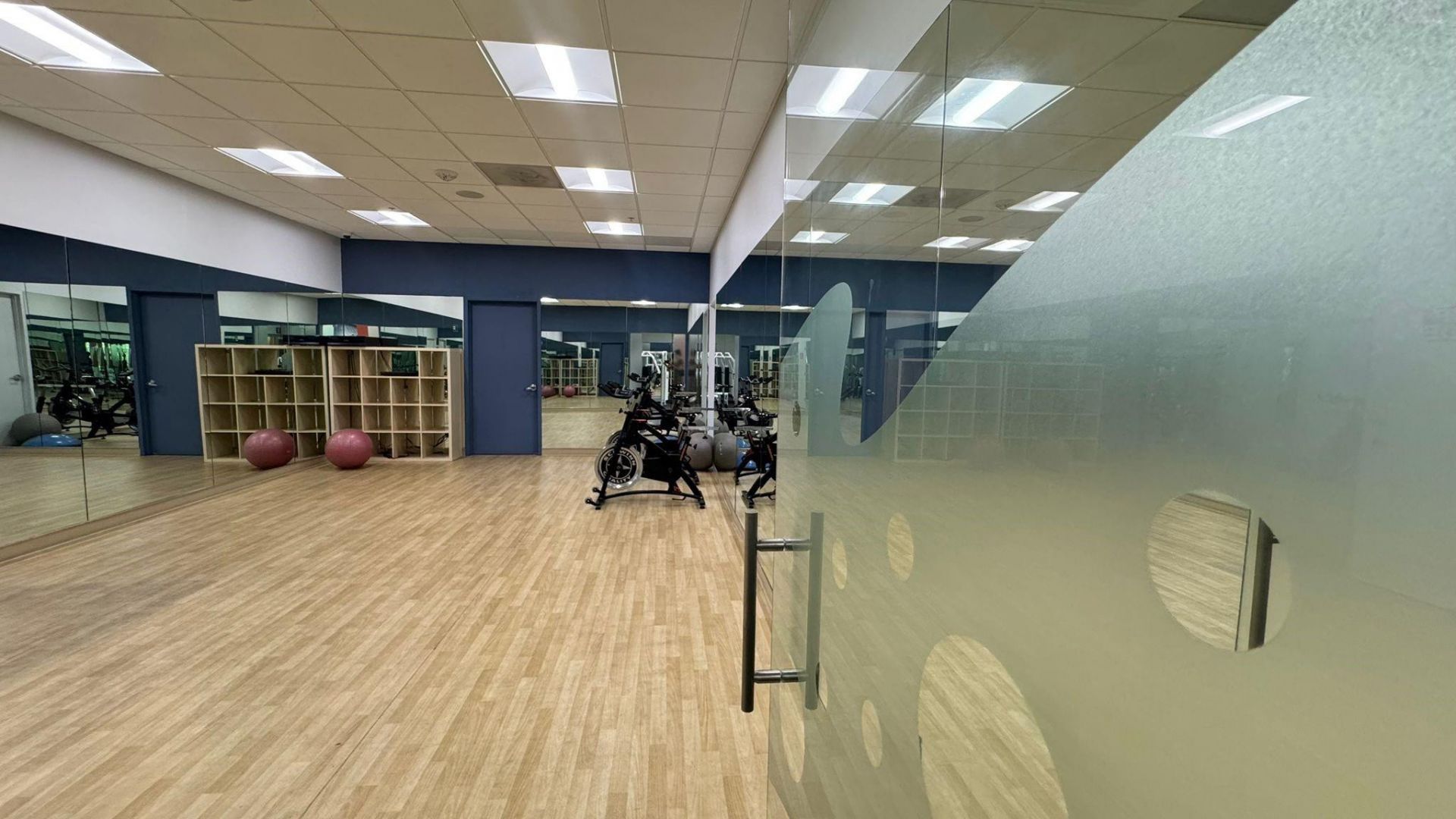 19380 Collins Avenue, Unit 507, Sunny Isles Beach, FL 33160 Photo