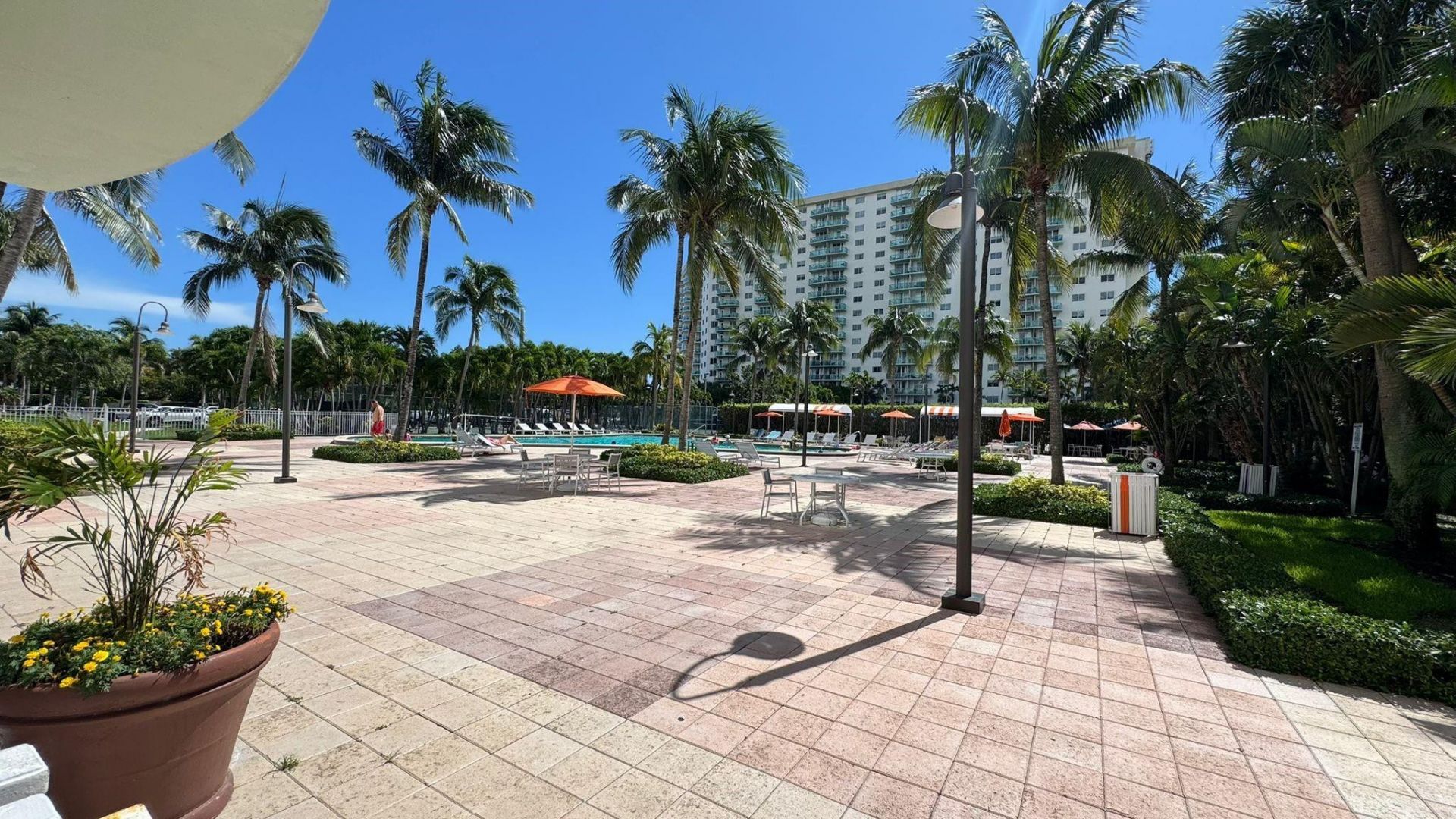 19380 Collins Avenue, Unit 507, Sunny Isles Beach, FL 33160 Photo