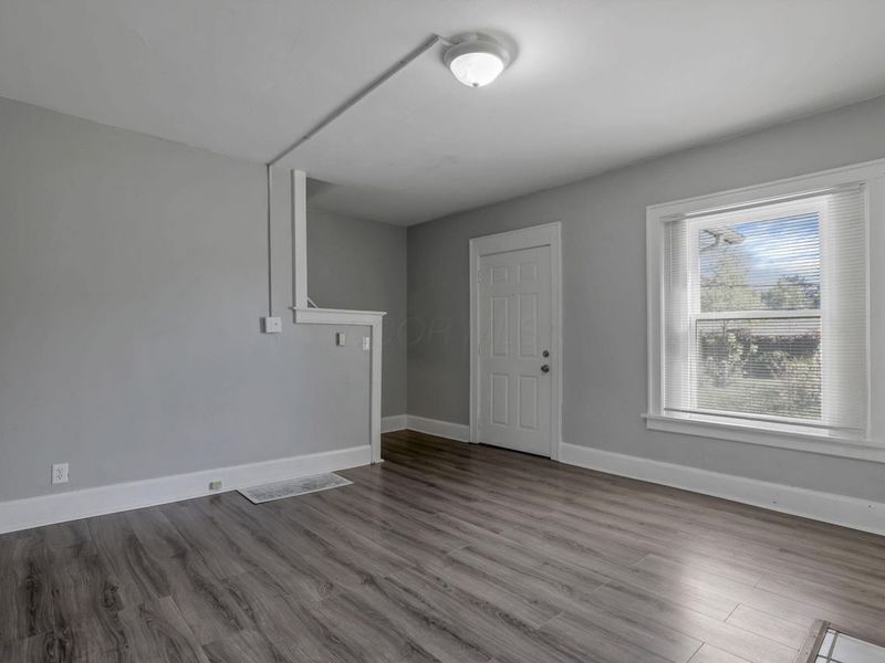 83 Lechner Avenue, Columbus, OH 43223 Photo 9