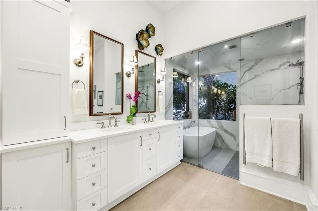 18051 Lagos Way, Naples, FL 34110 Photo