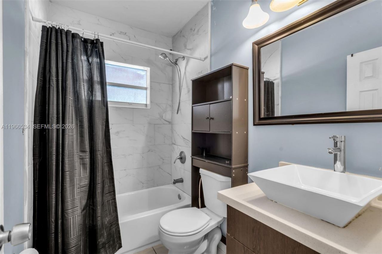 15021 NE 11th Ave, Miami, FL 33161 Photo