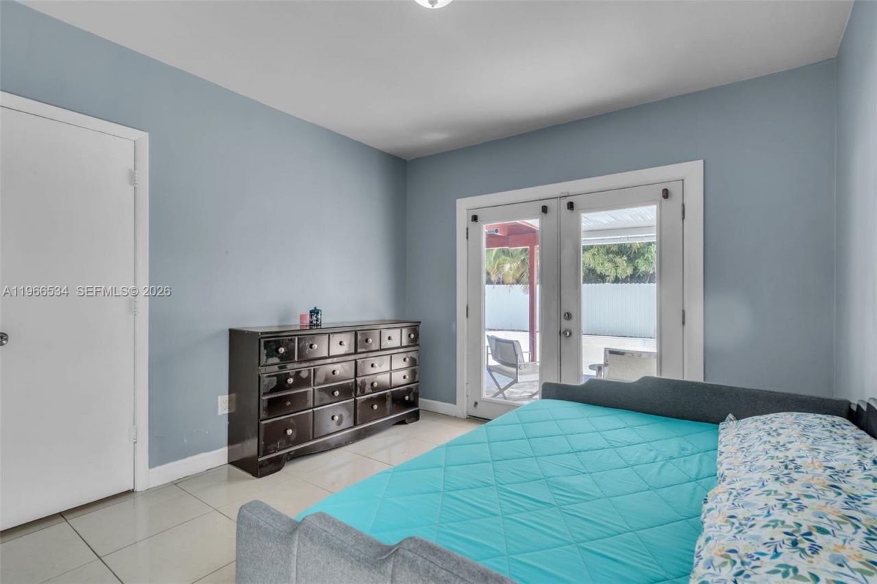 15021 NE 11th Ave, Miami, FL 33161 Photo