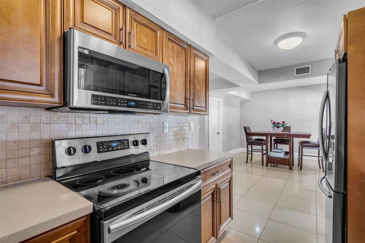 15021 NE 11th Ave, Miami, FL 33161 Photo