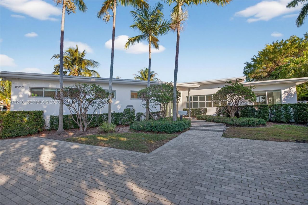 1000 N Shore Dr, Miami Beach, FL 33141 Photo