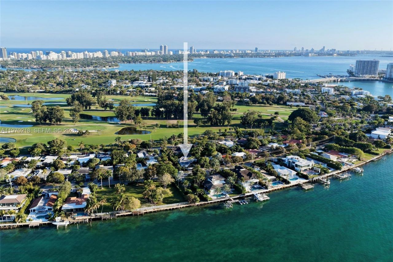 1000 N Shore Dr, Miami Beach, FL 33141 Photo