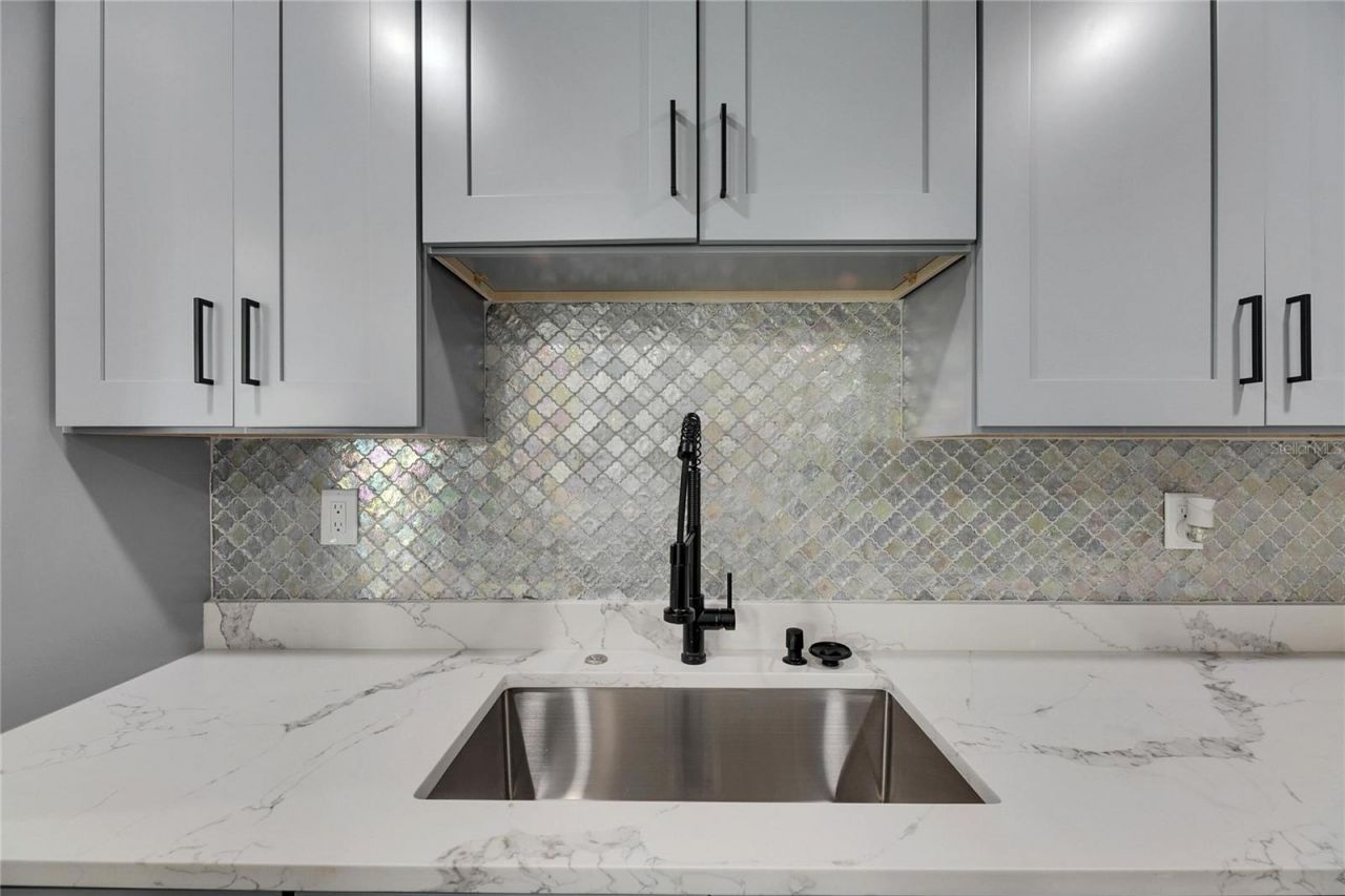 1025 Apollo Beach Boulevard, Unit 1, Apollo Beach, FL 33572 Photo