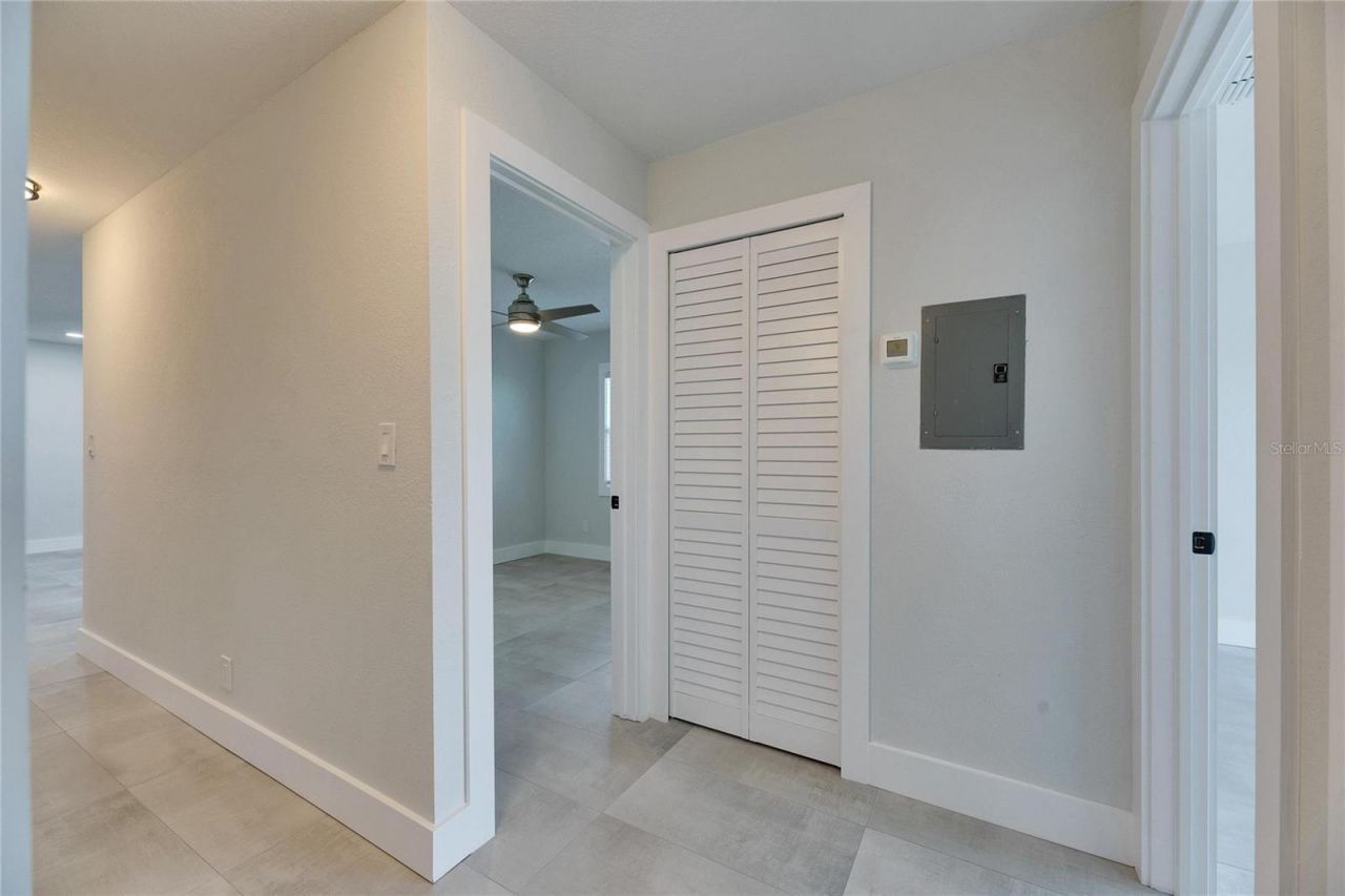 1025 Apollo Beach Boulevard, Unit 1, Apollo Beach, FL 33572 Photo