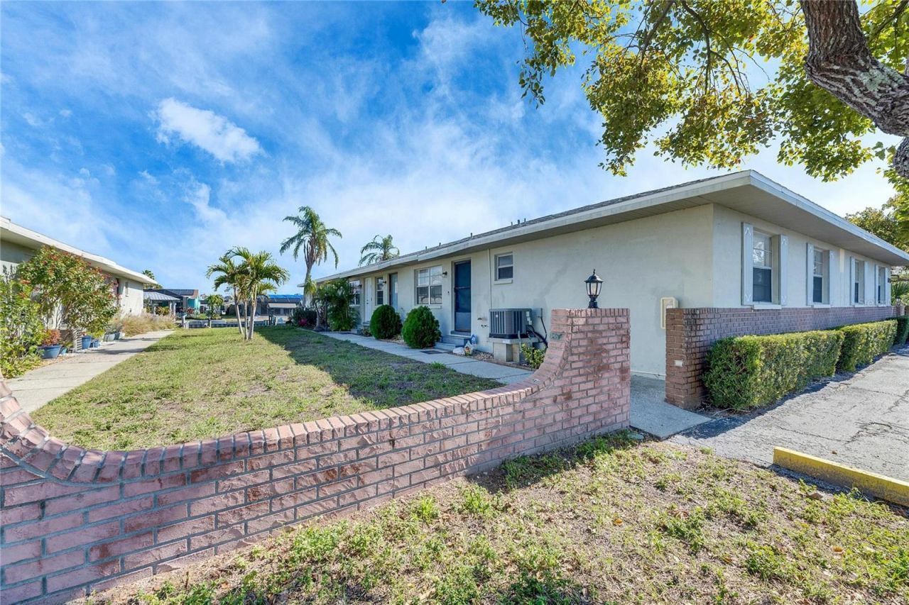 1025 Apollo Beach Boulevard, Unit 1, Apollo Beach, FL 33572 Photo