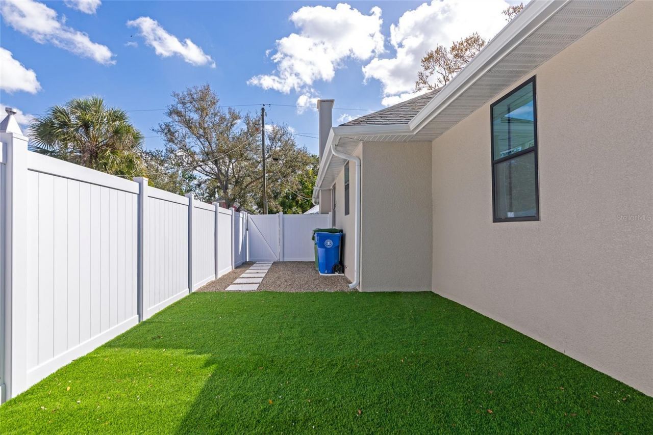 316 27th Street W, Bradenton, FL 34205 Photo