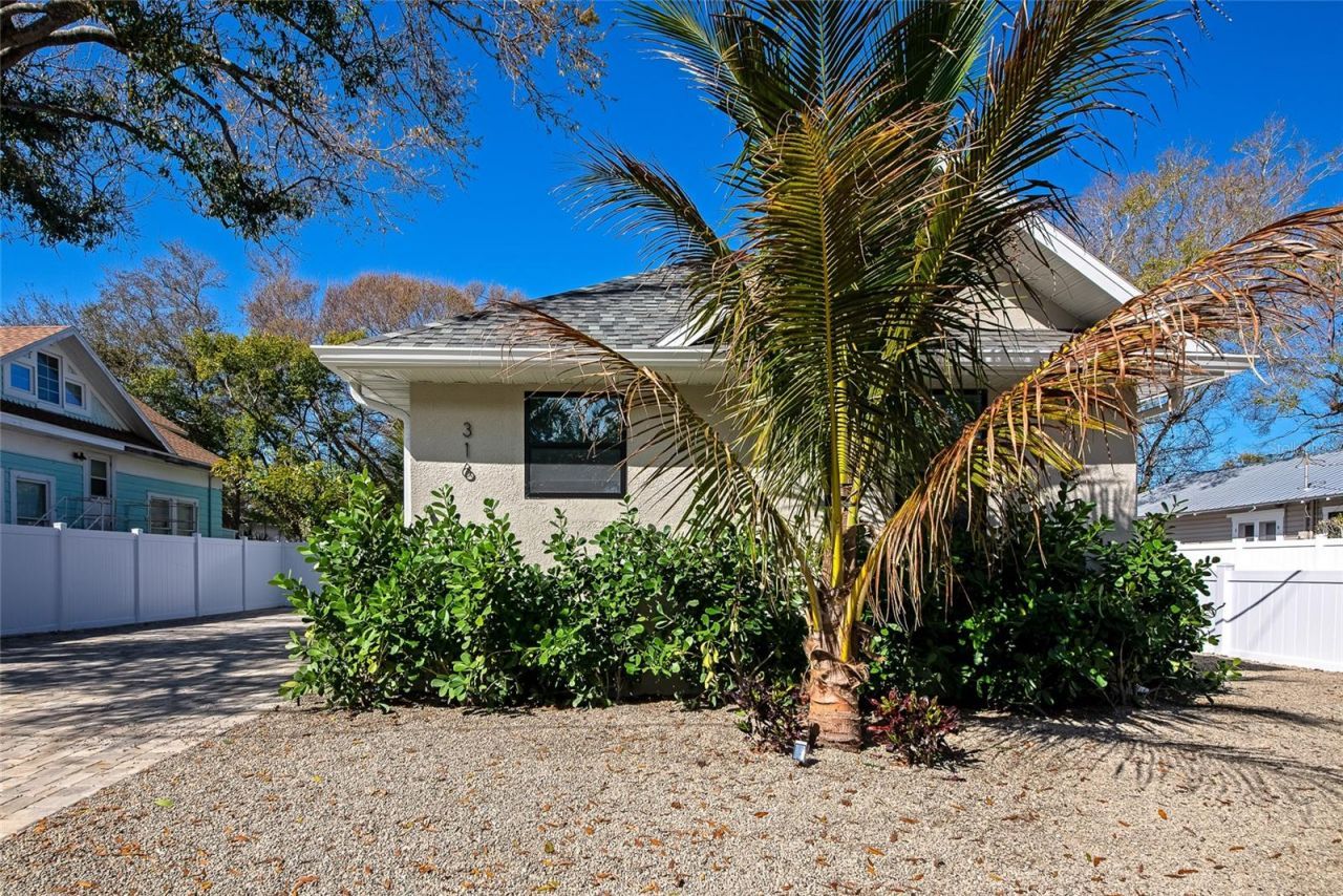 316 27th Street W, Bradenton, FL 34205 Photo