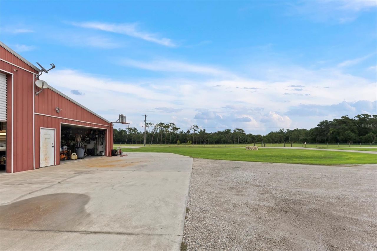 1450 Duff Road, Lakeland, FL 33810 Photo