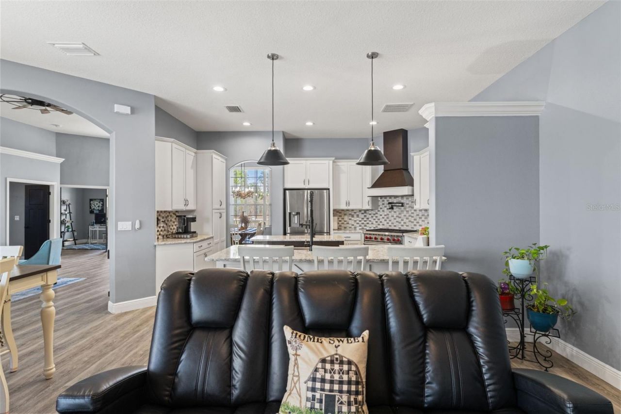 12277 Eskimo Curlew Road, Weeki Wachee, FL 34614 Photo