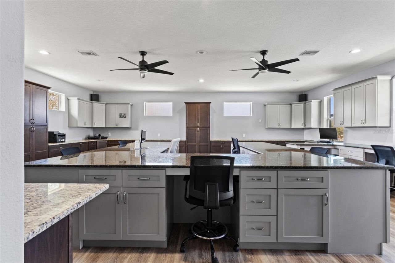 12277 Eskimo Curlew Road, Weeki Wachee, FL 34614 Photo