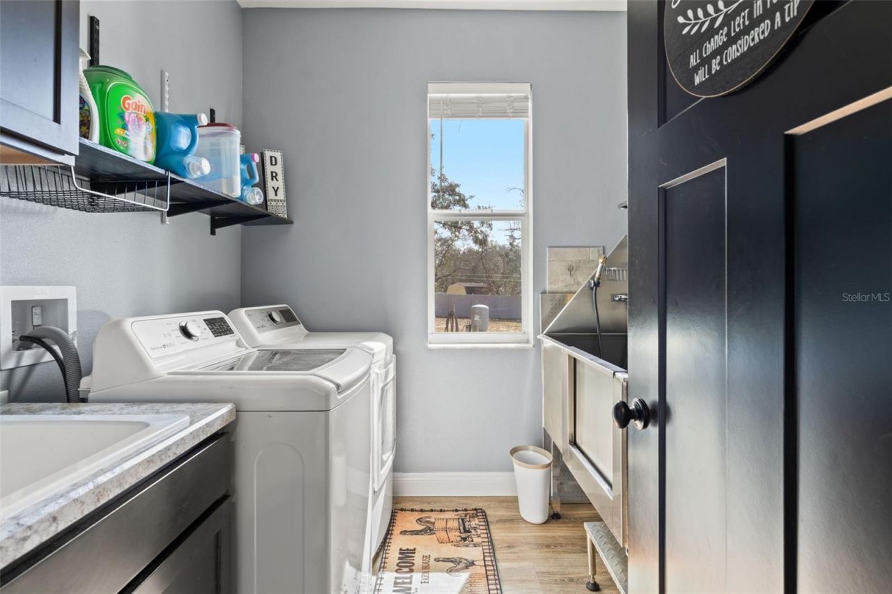 12277 Eskimo Curlew Road, Weeki Wachee, FL 34614 Photo