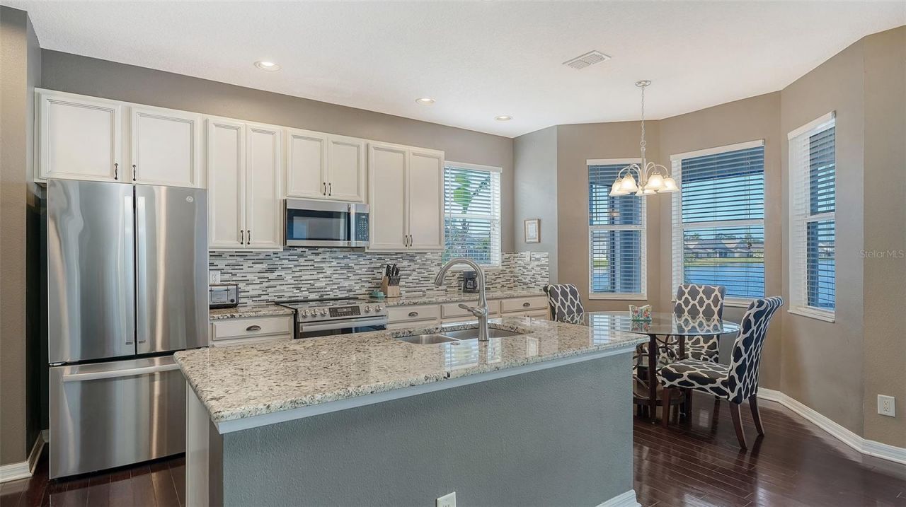 5914 53rd Lane E, Bradenton, FL 34203 Photo