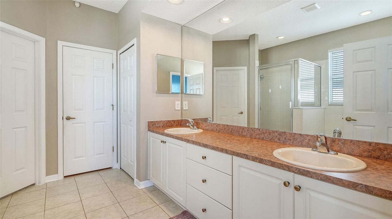 5914 53rd Lane E, Bradenton, FL 34203 Photo