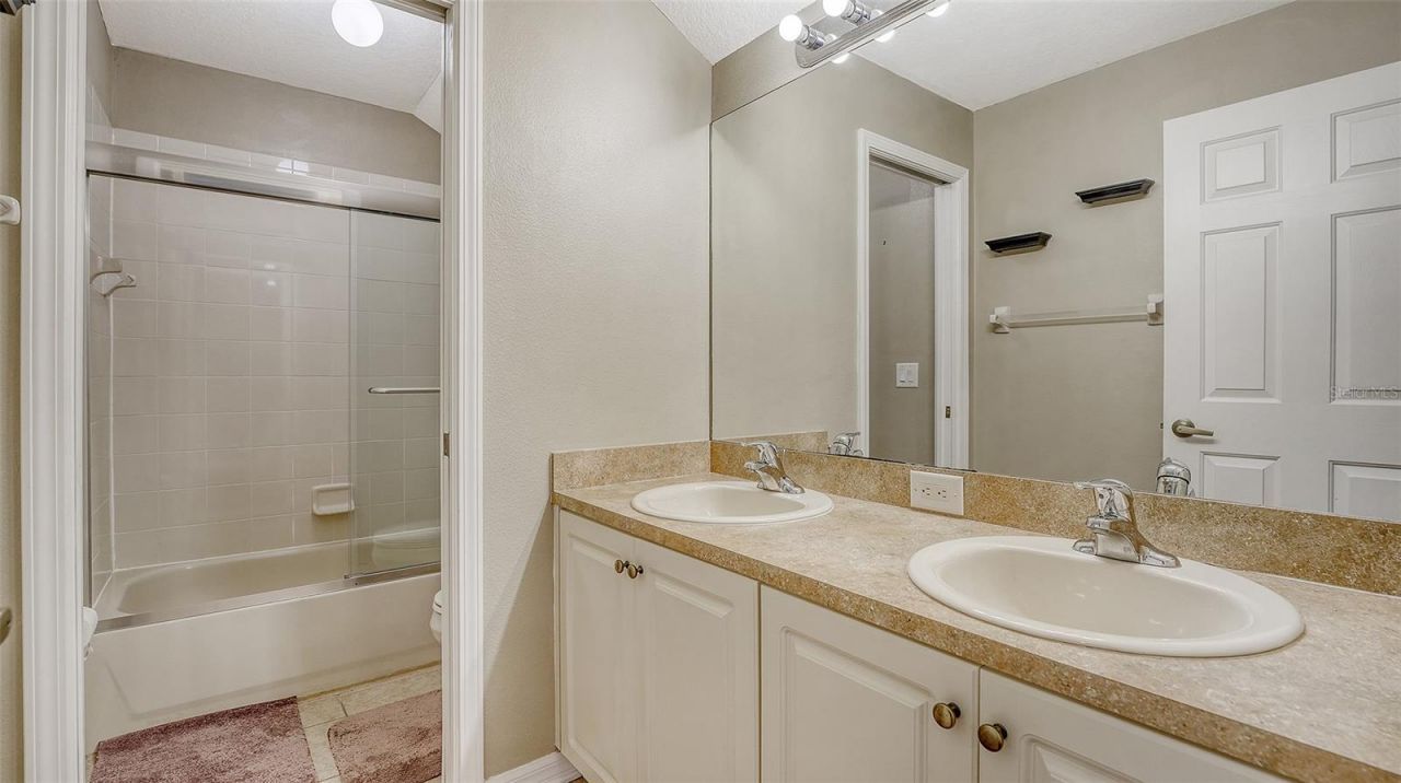 5914 53rd Lane E, Bradenton, FL 34203 Photo