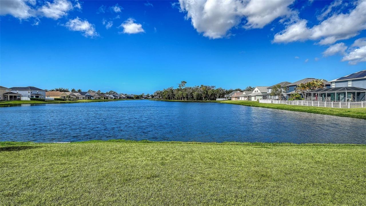 5914 53rd Lane E, Bradenton, FL 34203 Photo