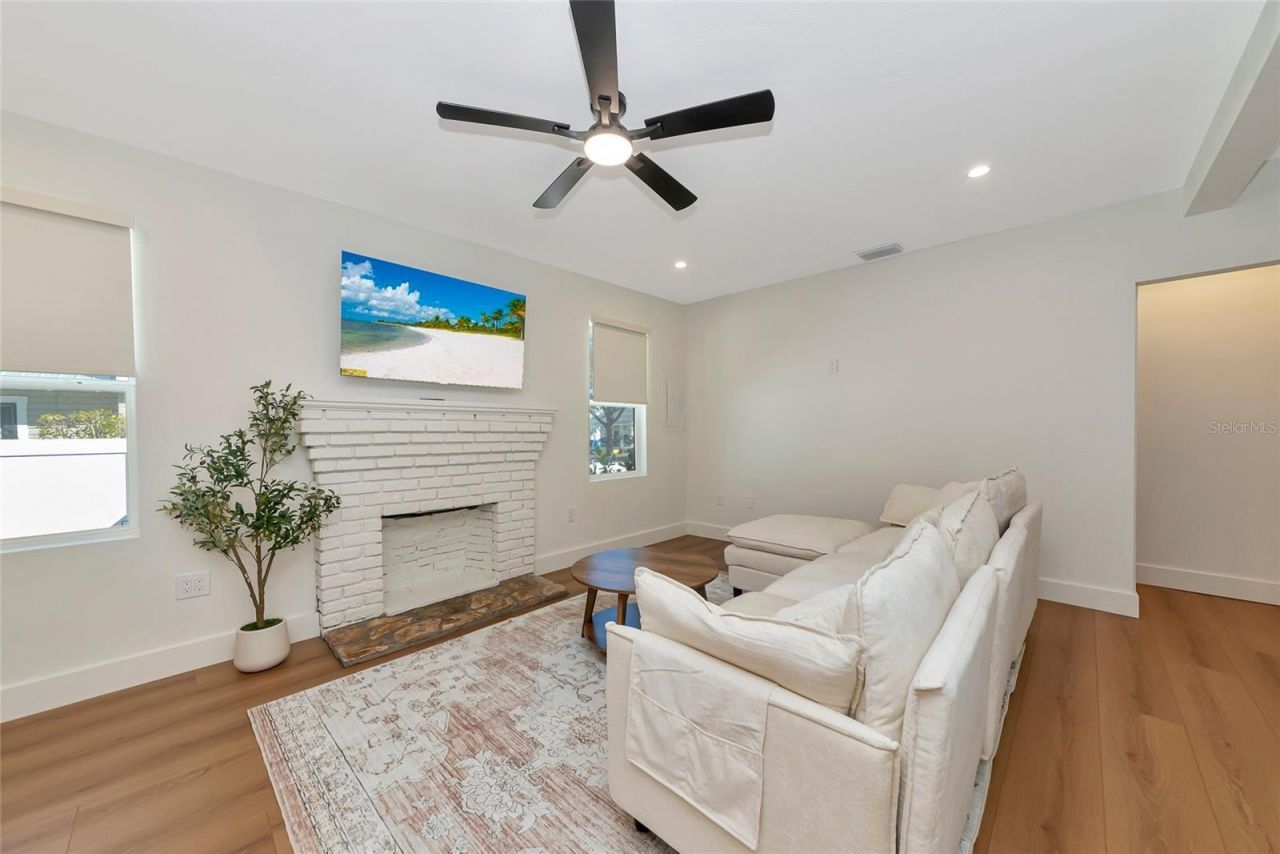 316 27th Street W, Bradenton, FL 34205 Photo