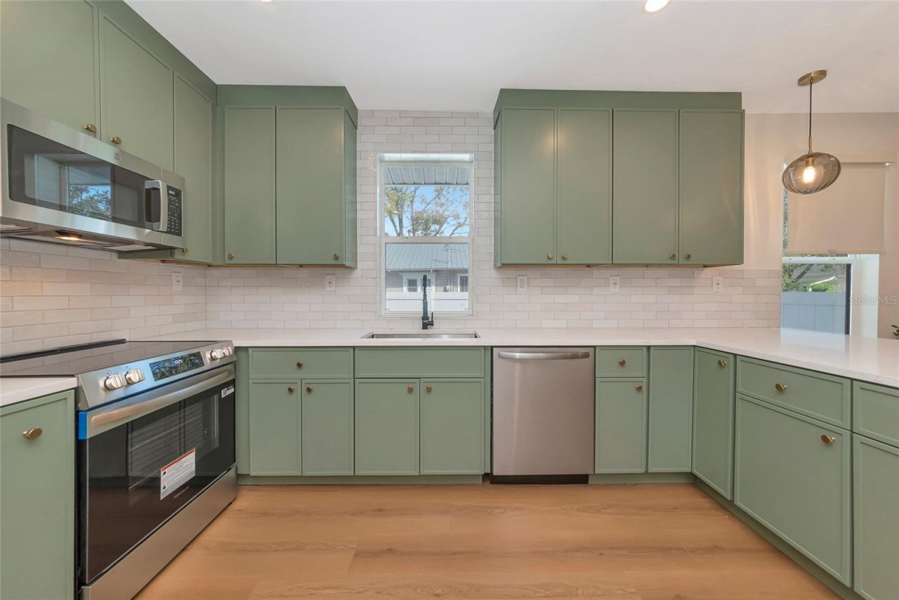 316 27th Street W, Bradenton, FL 34205 Photo