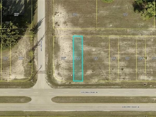 143 Diplomat PKY W, CAPE CORAL, FL 33993