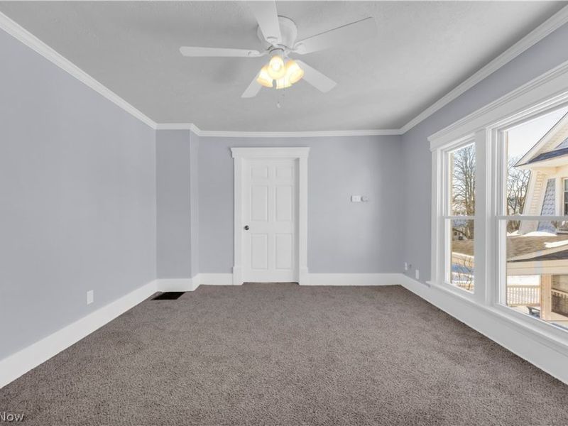 1026 W 4th Street, Unit 2/UP, Lorain, OH 44052 Photo 5