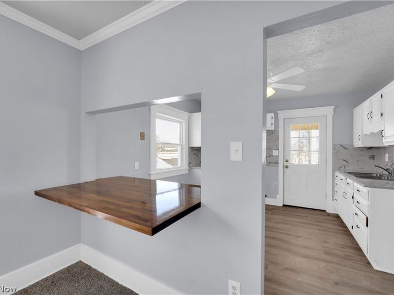 1026 W 4th Street, Unit 2/UP, Lorain, OH 44052 Photo 9