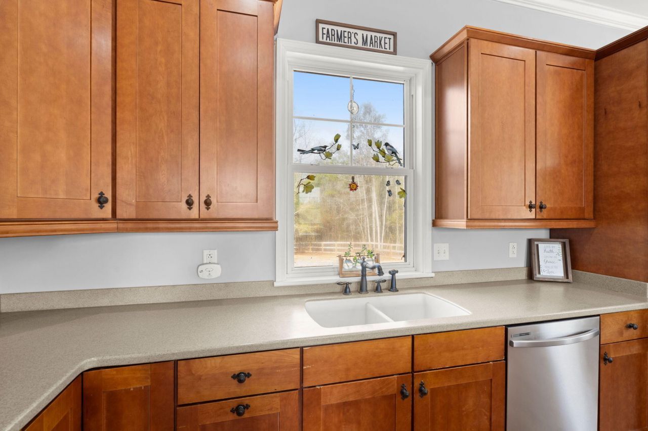 2828 Bonnette Road Photo 13