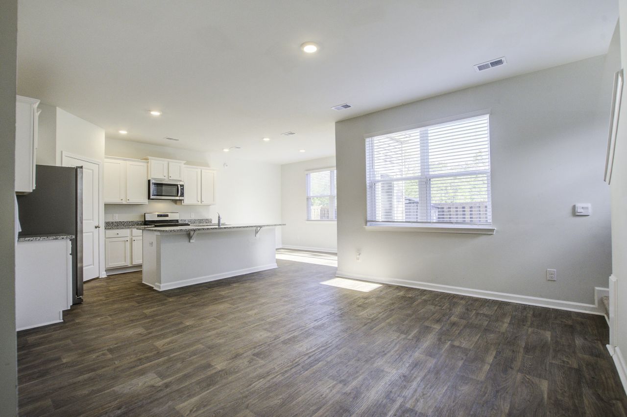 827 Kirby Court Photo 18