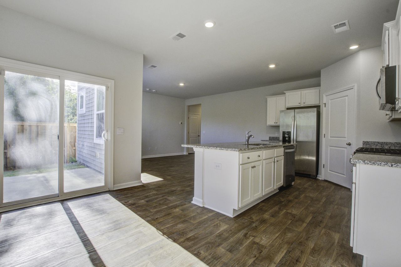 827 Kirby Court Photo 20