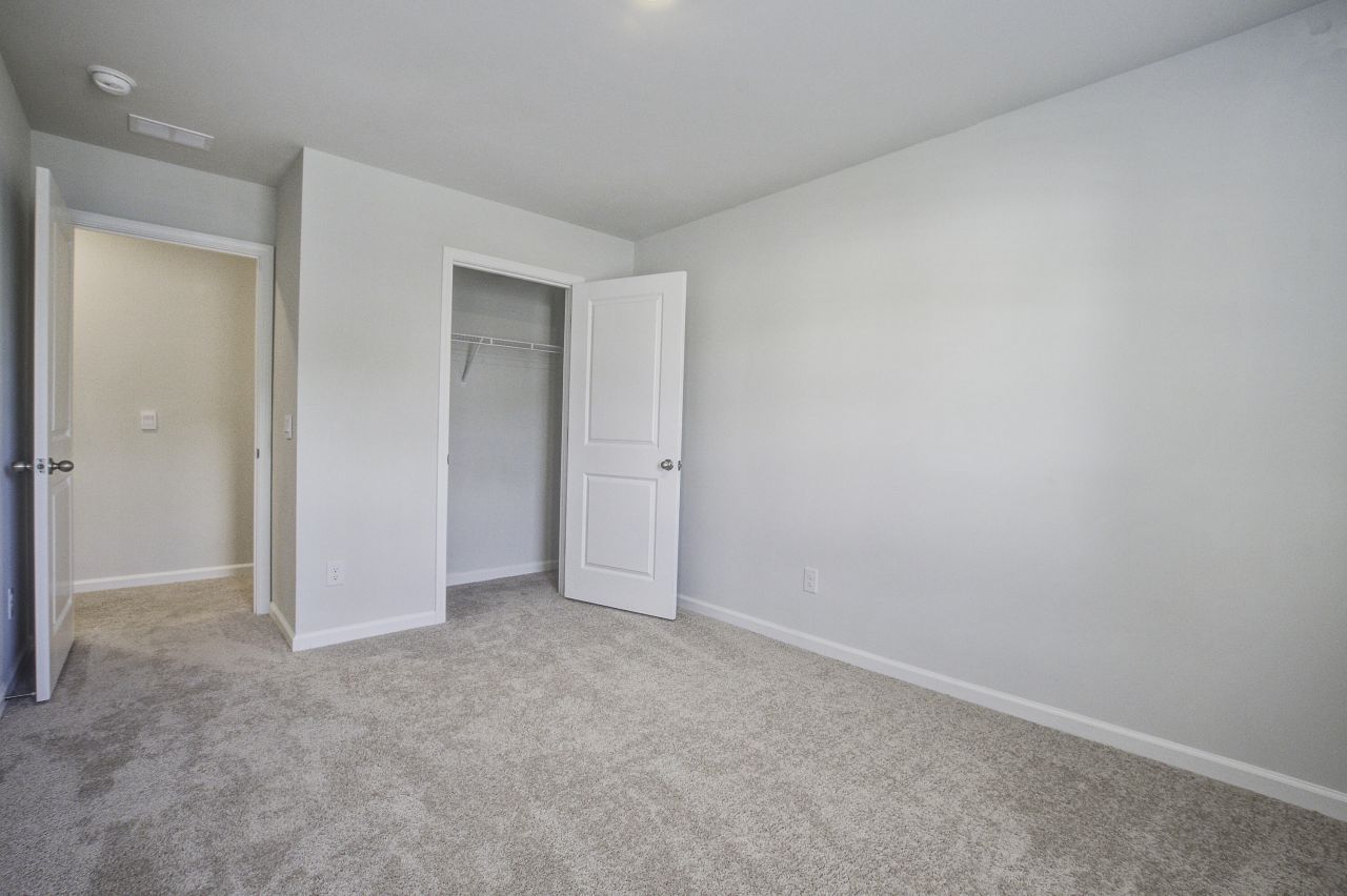 827 Kirby Court Photo 30