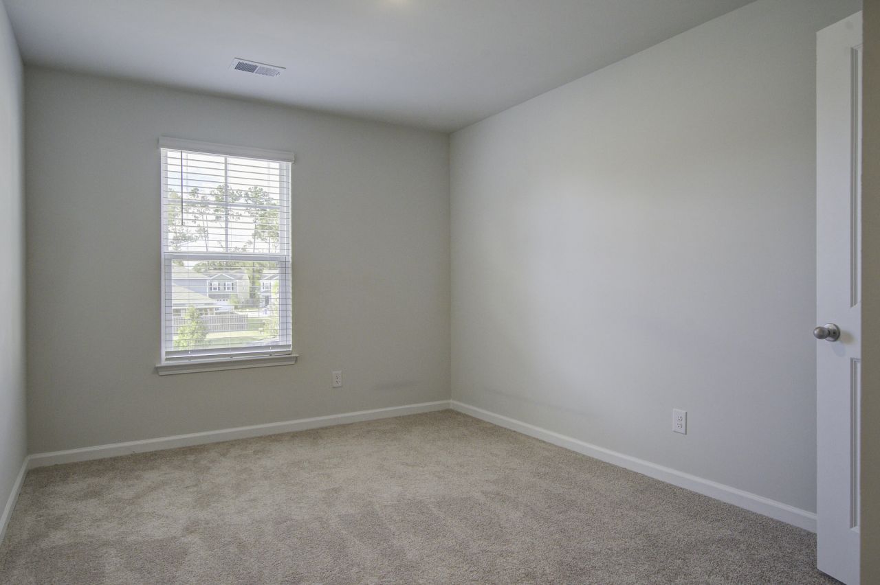 827 Kirby Court Photo 33