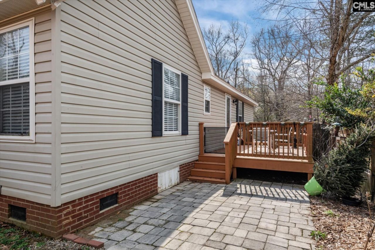 26 Lindsay Street  Photo 27