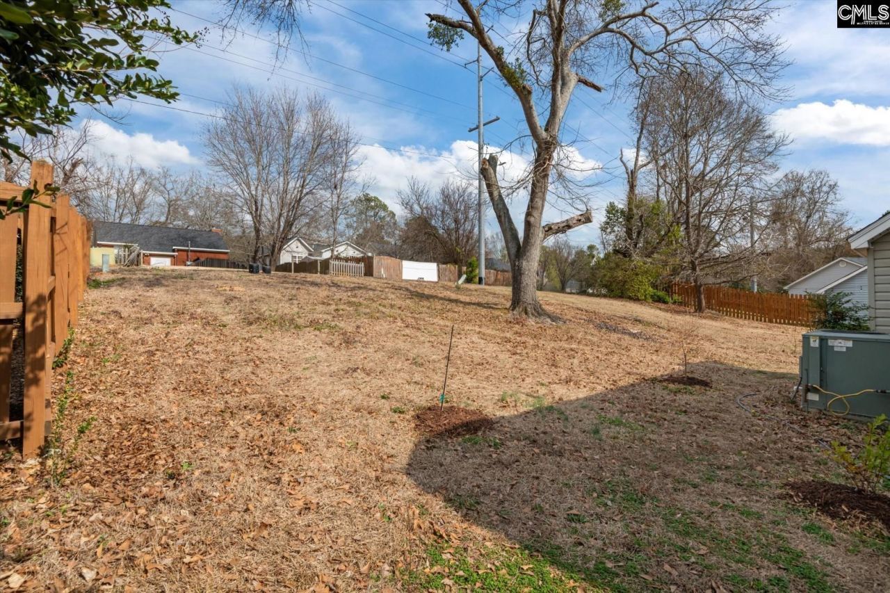 26 Lindsay Street  Photo 29