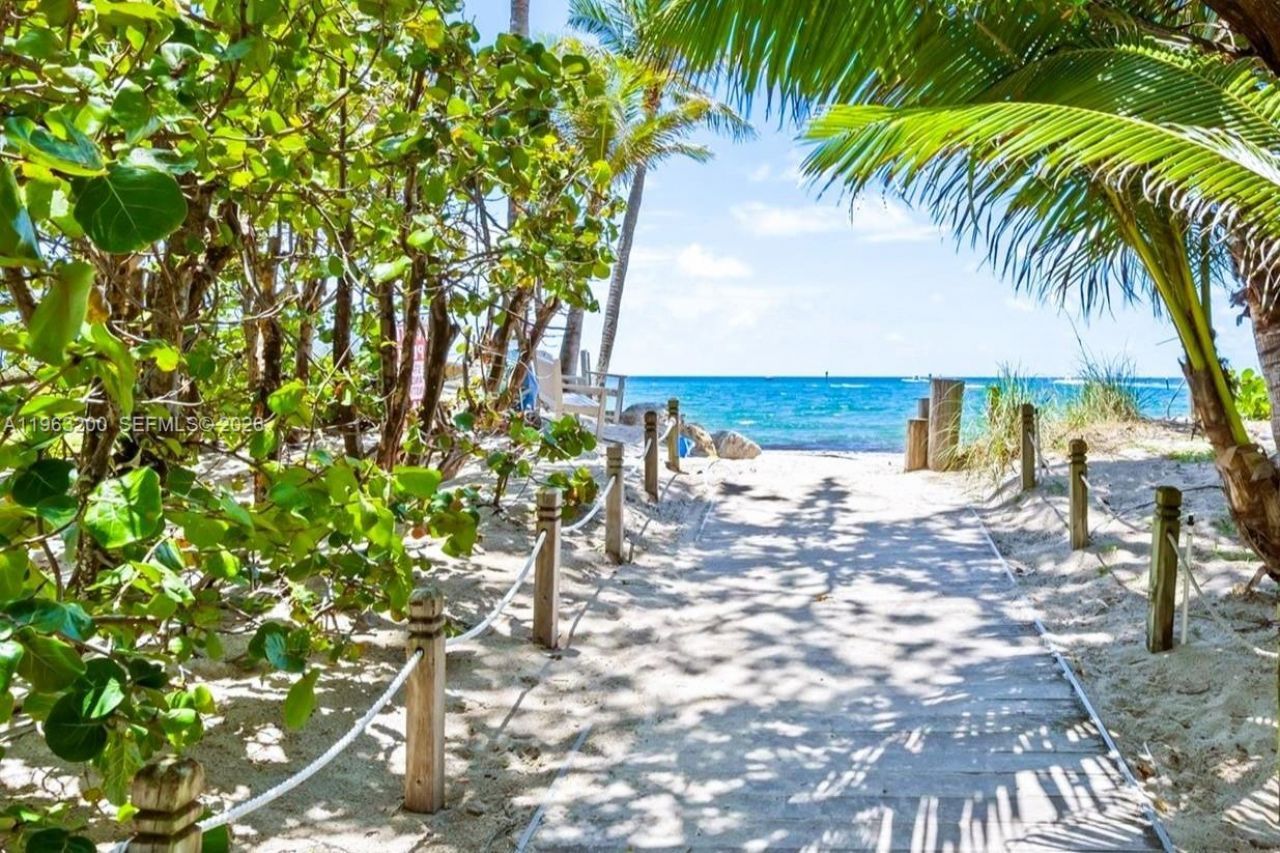 3425 Norfolk St , Pompano Beach, FL 33062 Photo