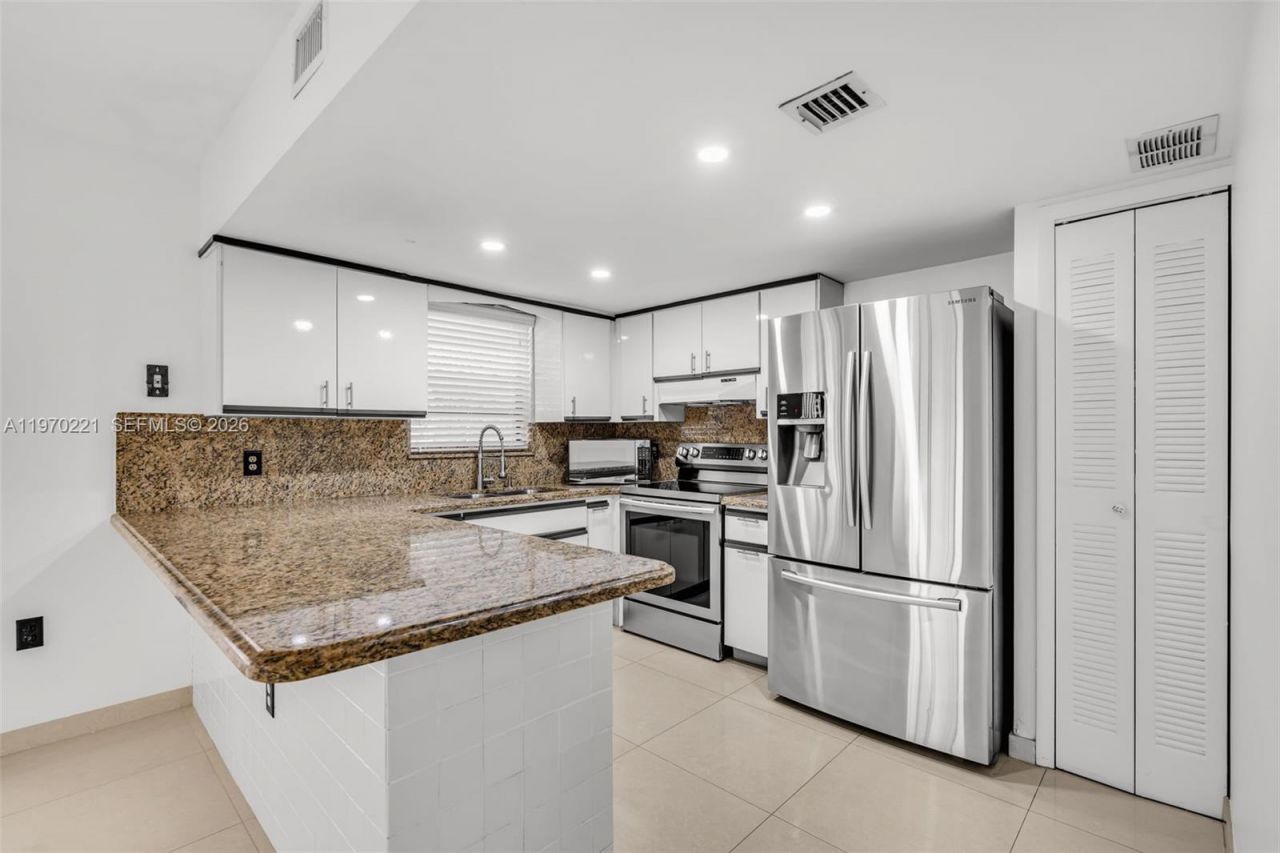 9940 SW 136th Ct , Miami, FL 33186 Photo