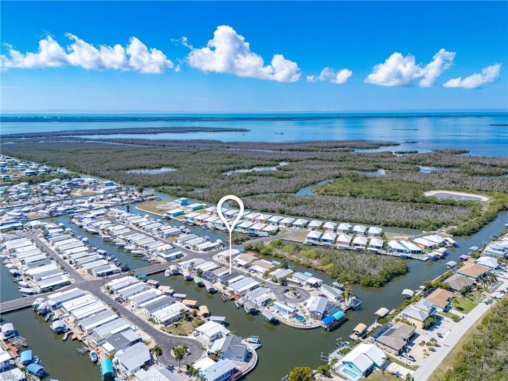 3098 Sloop Ln, Saint James City, FL 33956 Photo