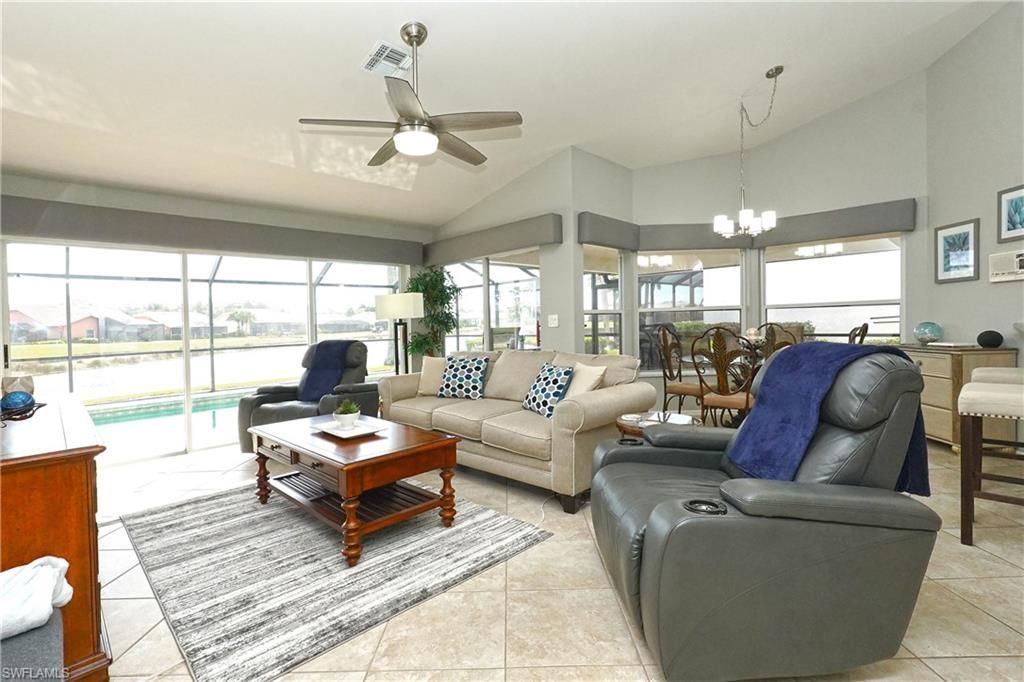 9110 Old Hickory Cir, Fort Myers, FL 33912 Photo