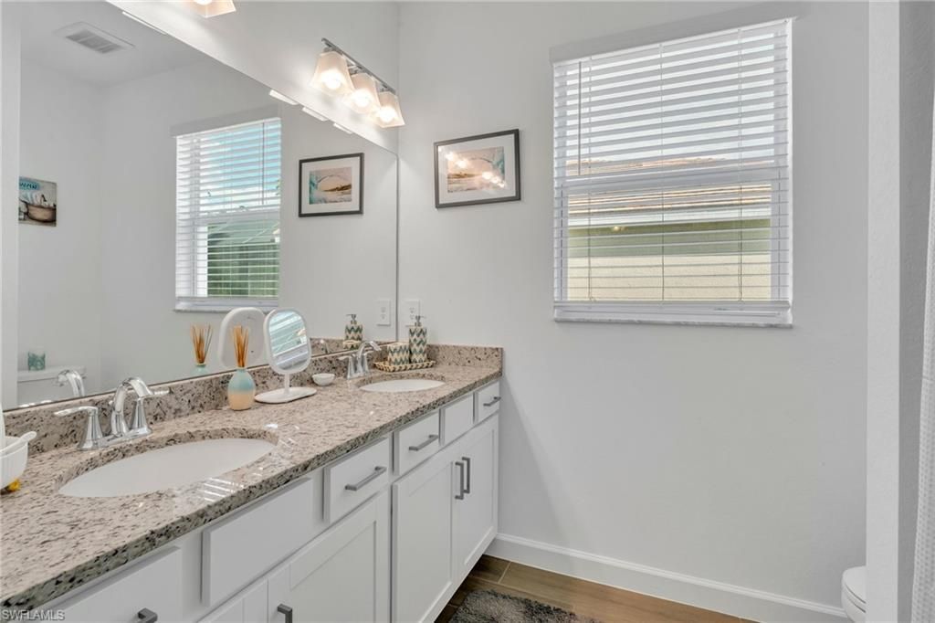 17388 Walnut Run Dr, Alva, FL 33920 Photo