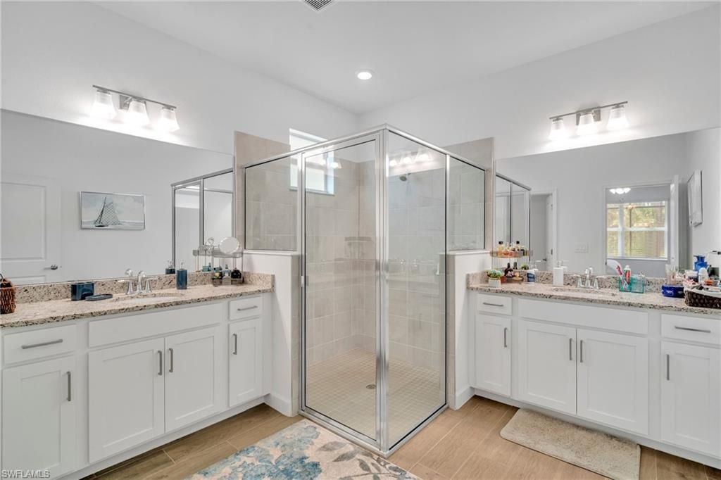 17388 Walnut Run Dr, Alva, FL 33920 Photo