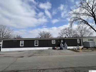 12845 Manderson Plaza, Unit Lot 217, Omaha, NE 68164