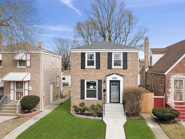 10413 S Forest Avenue, Chicago, IL 60628