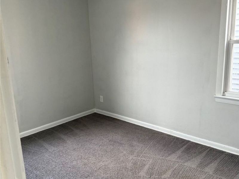 892 E 139th Street, Cleveland, OH 44110 Photo 8