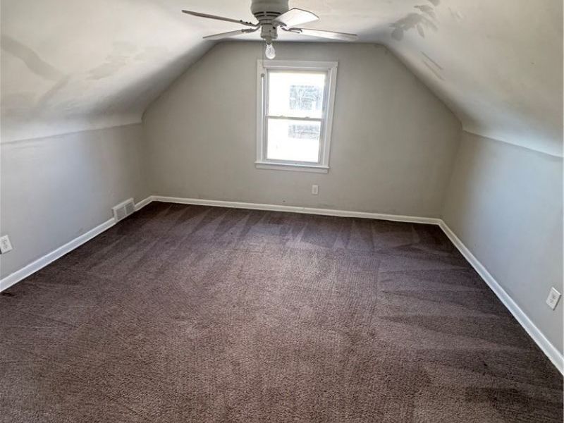 892 E 139th Street, Cleveland, OH 44110 Photo 9