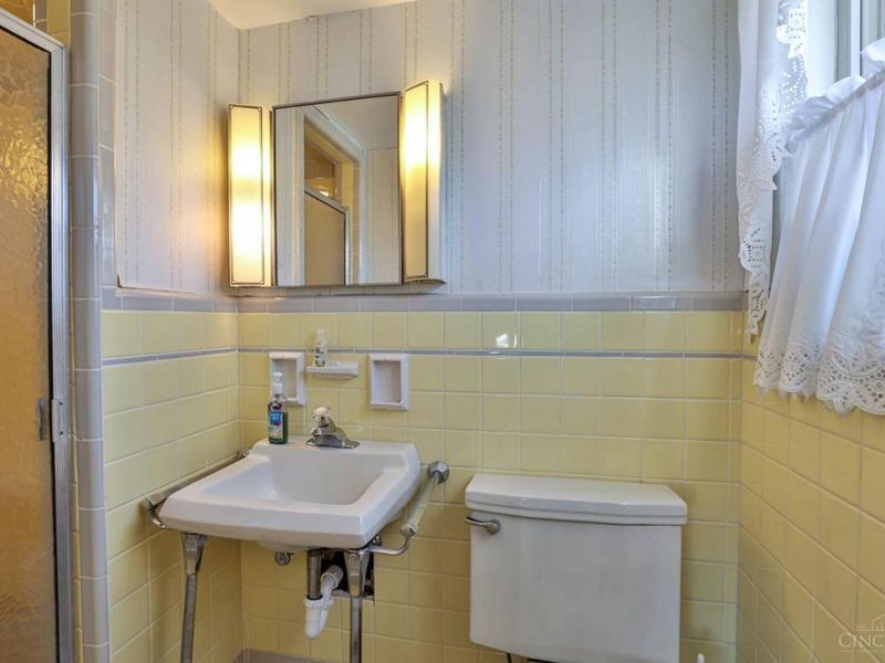 10022 Lakeside Drive, Springfield Twp., OH 45231 Photo 22